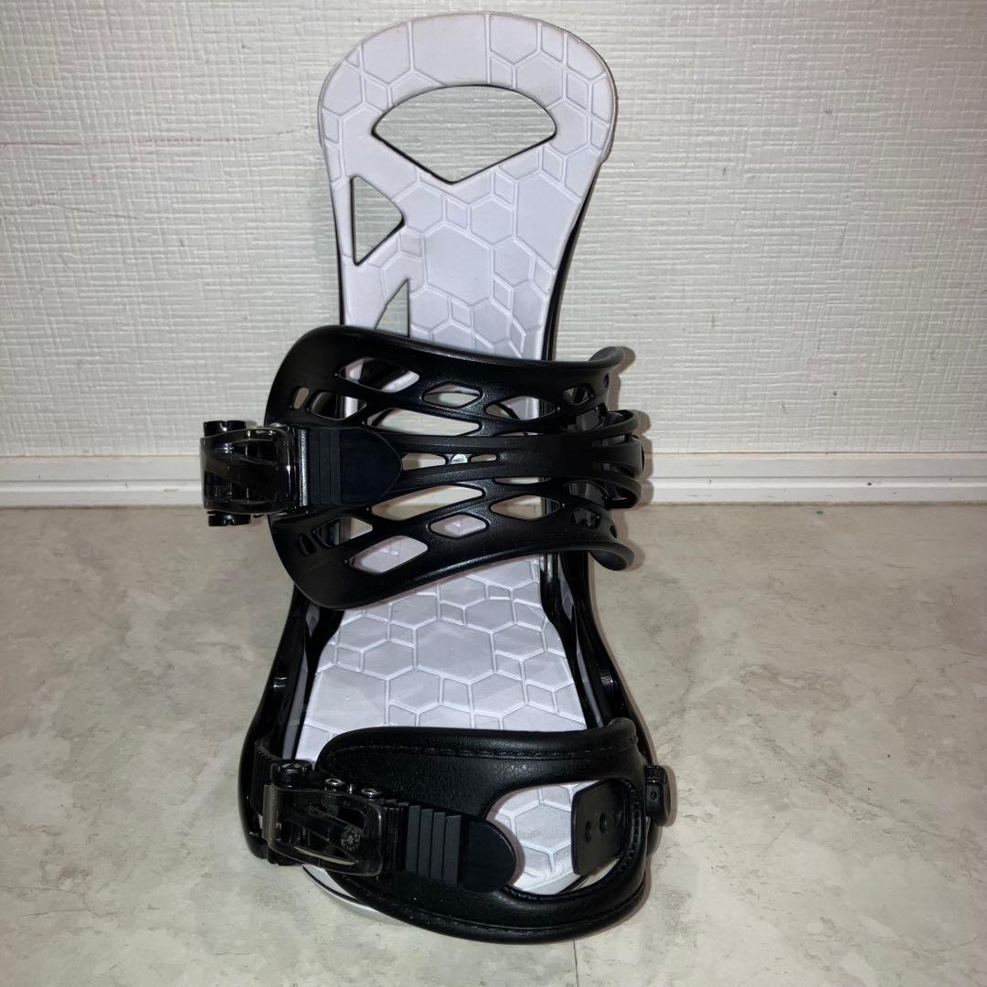 美品　BURTON バートン　スノーボード ビンディング　スモールズ　ジュニア