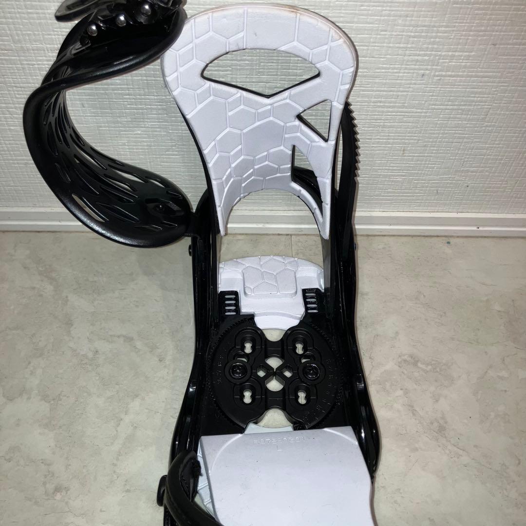 美品　BURTON バートン　スノーボード ビンディング　スモールズ　ジュニア