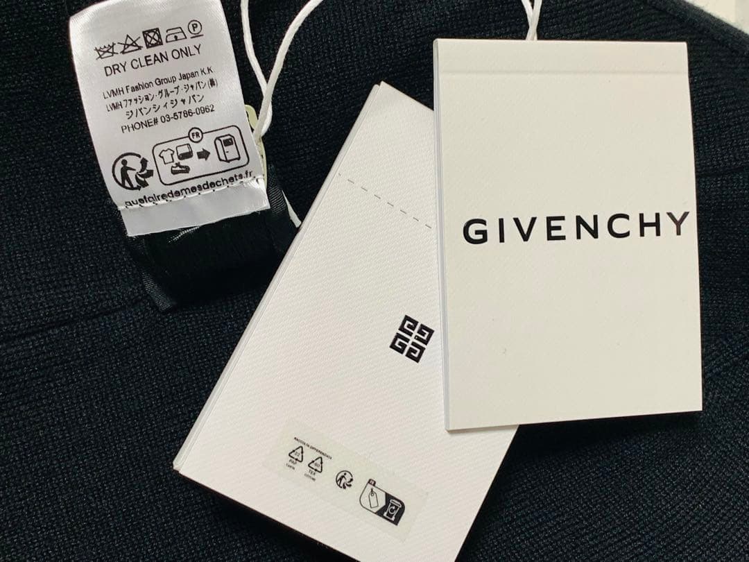 新品《 GIVENCHY ジバンシィ 》4G リバーシブル ビーニー