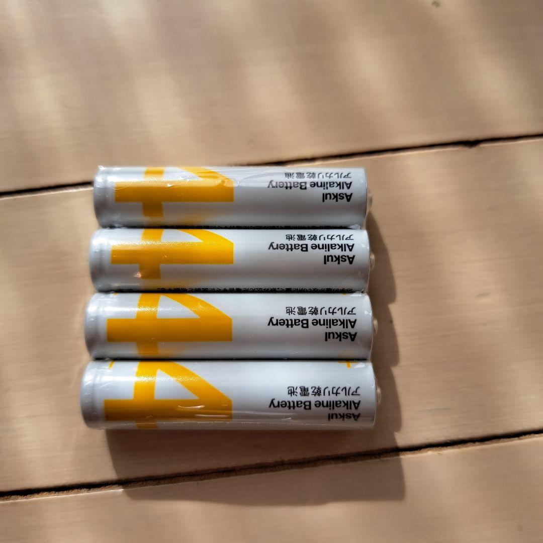 ☆超希少ポケベル未使用品☆NTTドコモ　セット売り単４電池×4本プレゼント