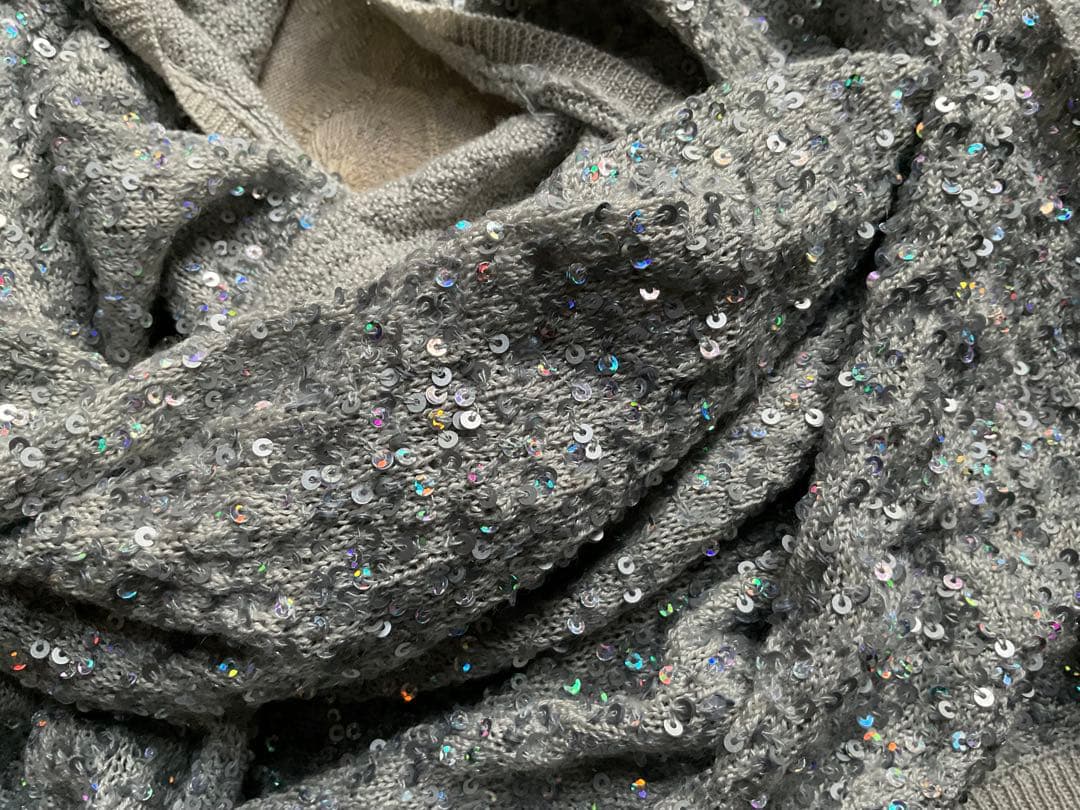 アンテプリマ　スパンコール編み込み　軽くてたっぷりショール　ウール混ニット素材