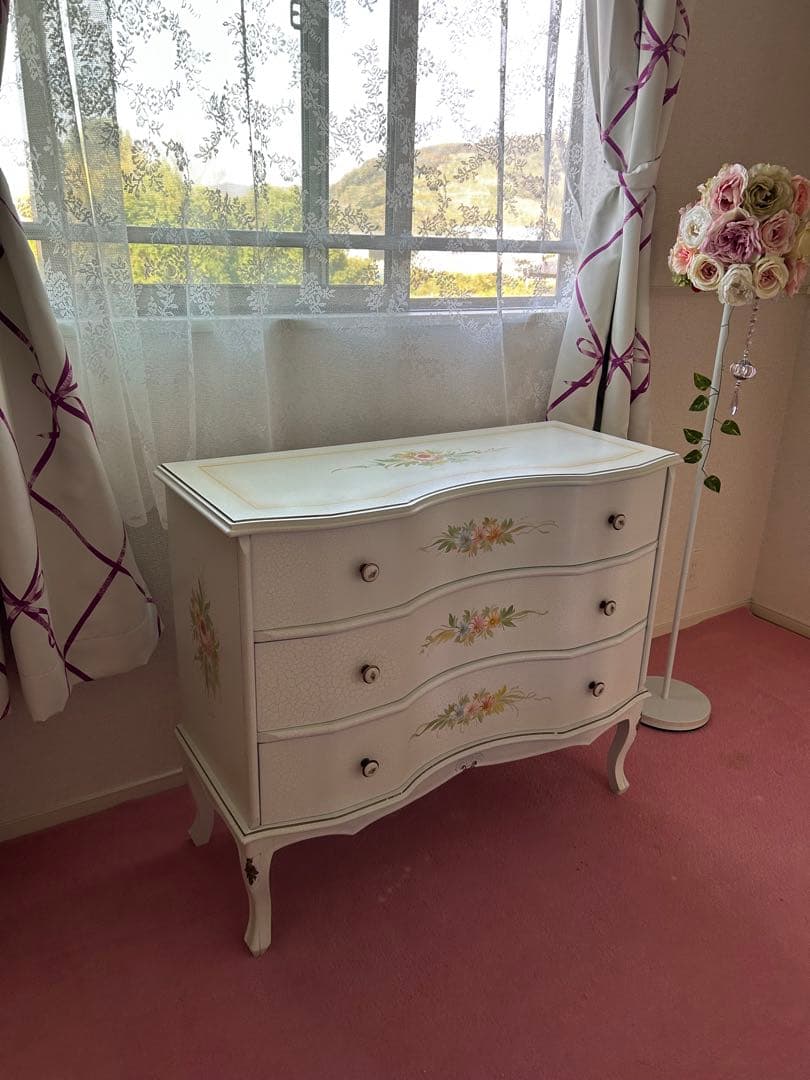 年内限定♡出品中❣️ロココ調 レア 猫足 姫系 ホワイト フラワー 3段