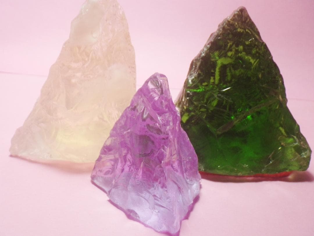 アンダラクリスタル三角 250913－3