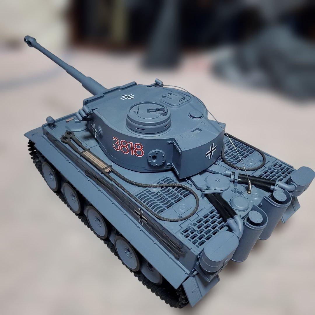 ヘンロン社製 RCバトルタンク 1/16