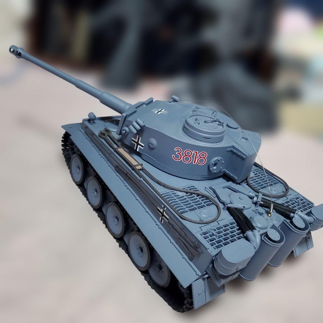 ヘンロン社製 RCバトルタンク 1/16