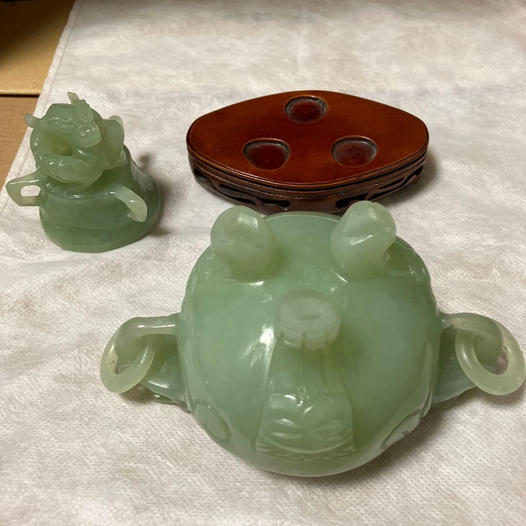 翡翠の香炉・中国翡翠工芸品専門店での購入品 - メルカリ