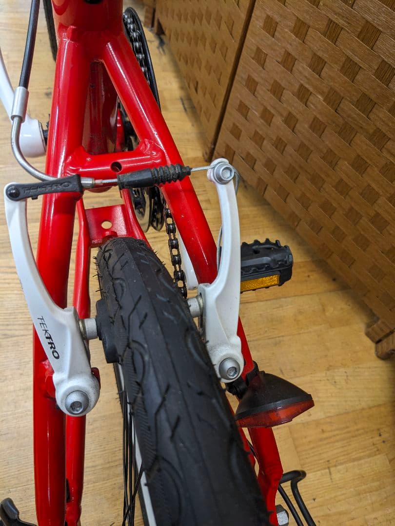 U013 折り畳み自転車 Ferrari 20インチ 7段変速 ミニベロ - メルカリ