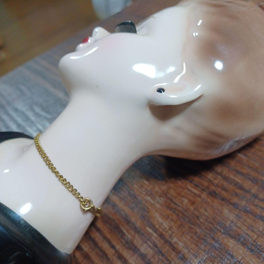 ビンテージ レディヘッドベース 陶器製の置物花瓶　黒のドレスにハートのネックレス