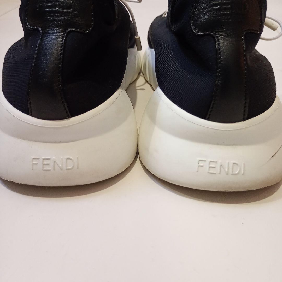 【希少・美品】FENDI　ローカットスニーカー　7E1307　ズッカ　バイカラー