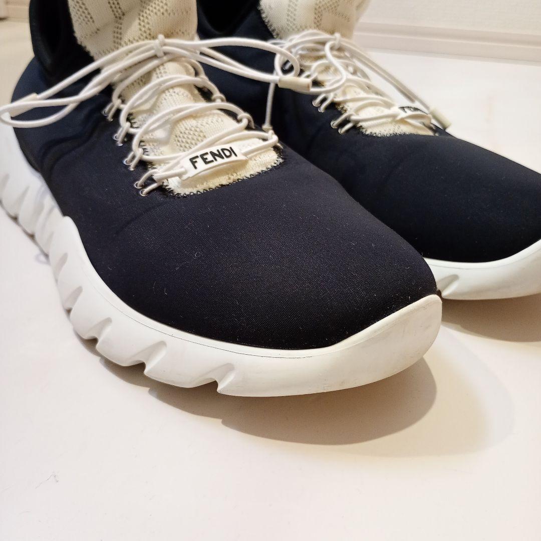 【希少・美品】FENDI　ローカットスニーカー　7E1307　ズッカ　バイカラー