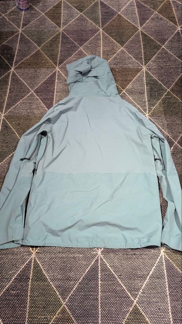 スノーボードウェア 上下セット　 BURTON ak ジャケットL パンツM