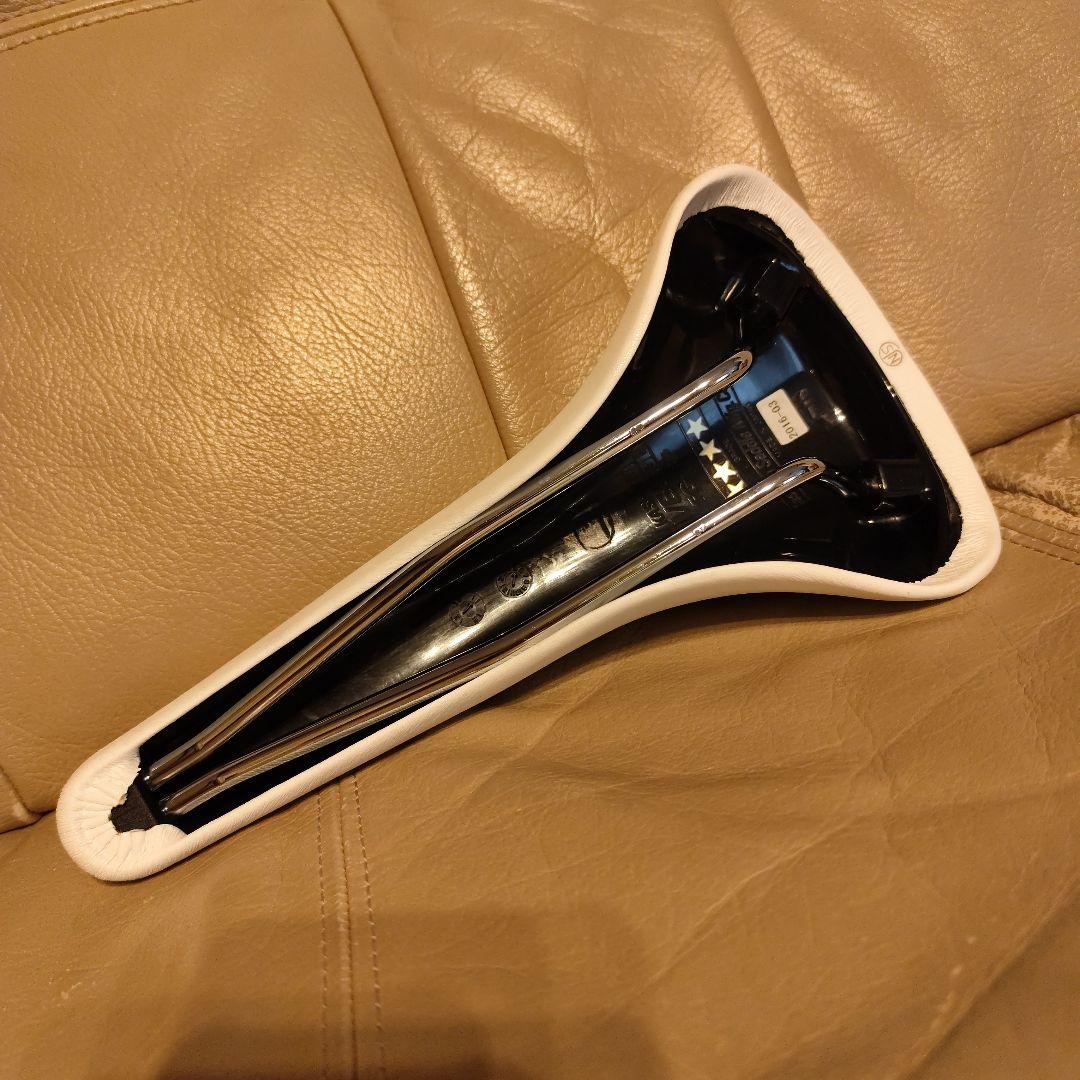 美品 FG-8P 加島サドル KASHIMAX FIVE GOLD NJS 競輪 - メルカリ