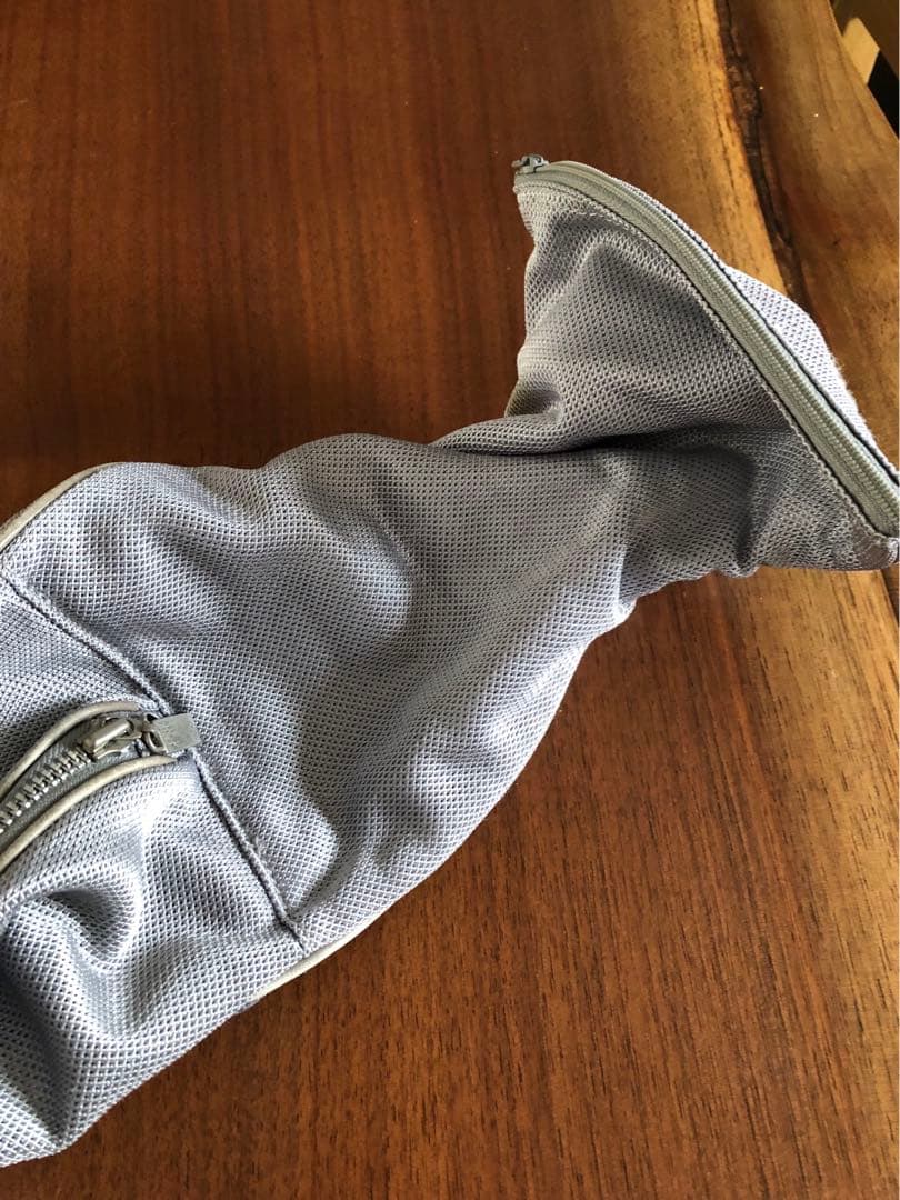 イッセイミヤケグレー メッシュバックパックレア美品軽量希少個性的オシャレ斜め掛け