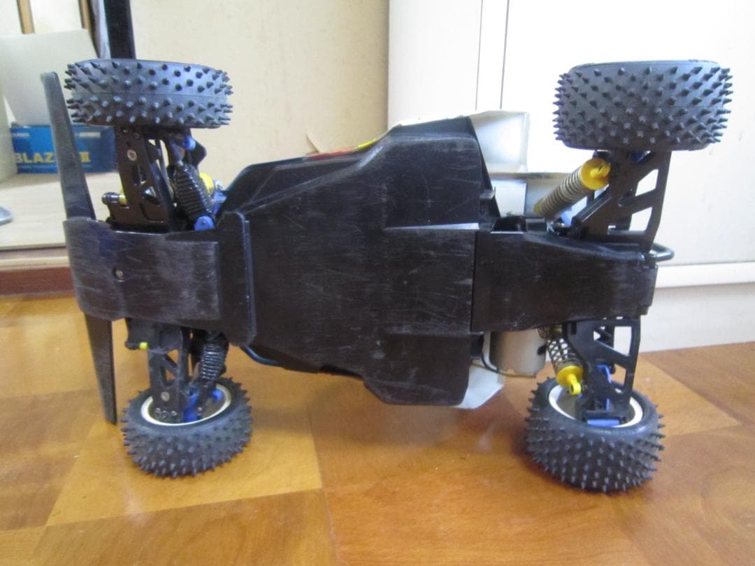 昭和 1986年 小鹿 タミヤ ビッグウィッグ 充電可能 8.4V 専用BT付属