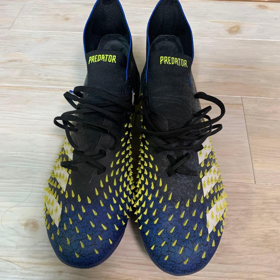 adidas Predator サッカーシューズ スパイク