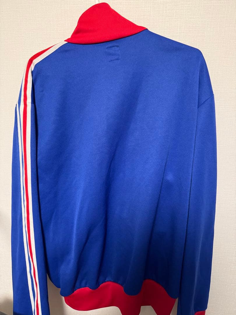 アディダス トラックジャケット L