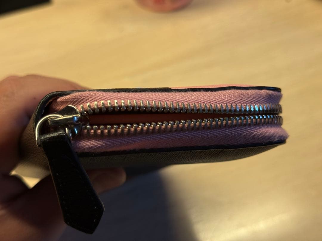 可*口様 FENDI グラフィックプリント 長財布 レア