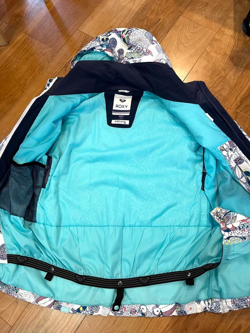 ROXY スノーボードウェアセット 女性用　美品　パンツは無料で付けます！