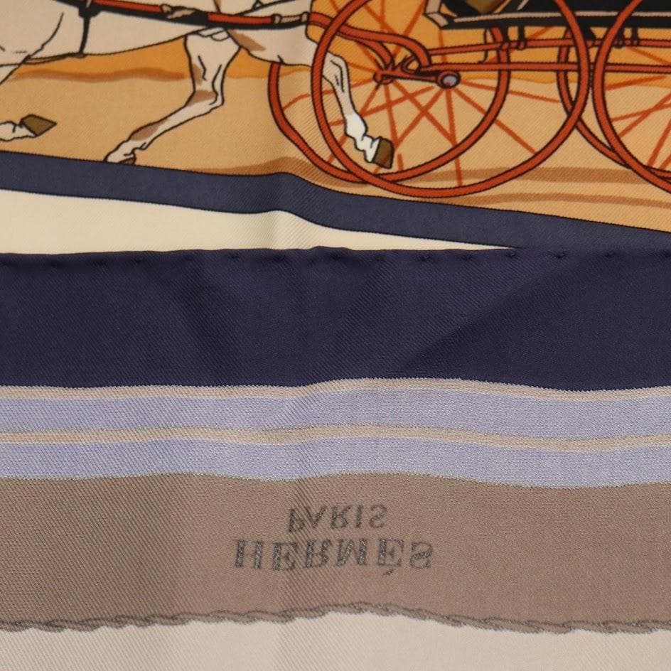 HERMES　エルメス スカーフ　シルク100％　Hカレ 90 馬車とハット
