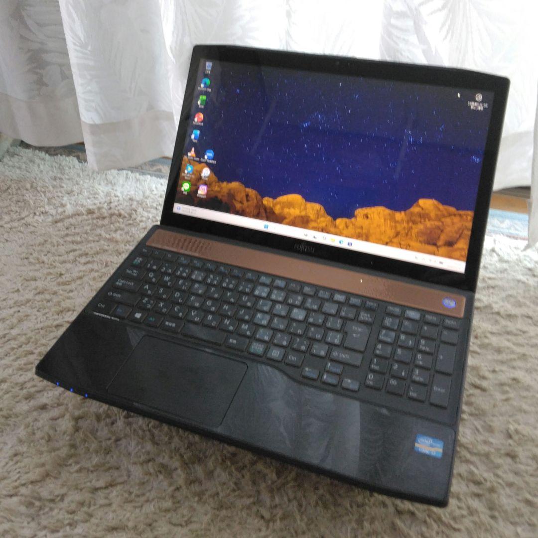 千６９ 特価 高性能CPU i7 メモリ8GB　Office ノートパソコン