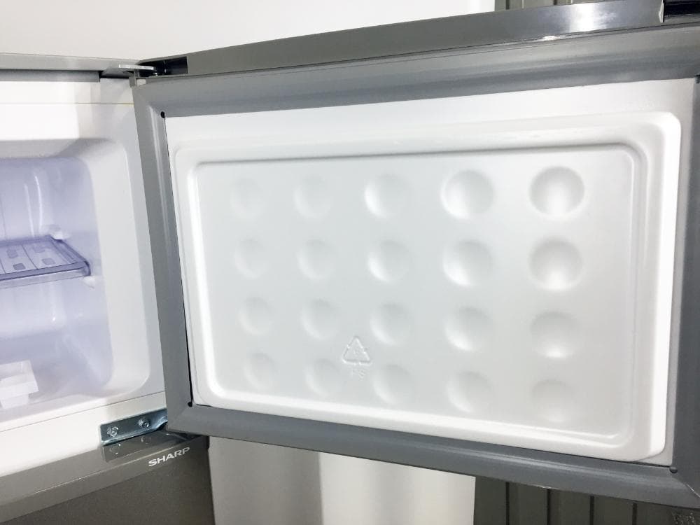 30日迄!SHARP 118L 冷蔵庫【SJ-H12W-S】