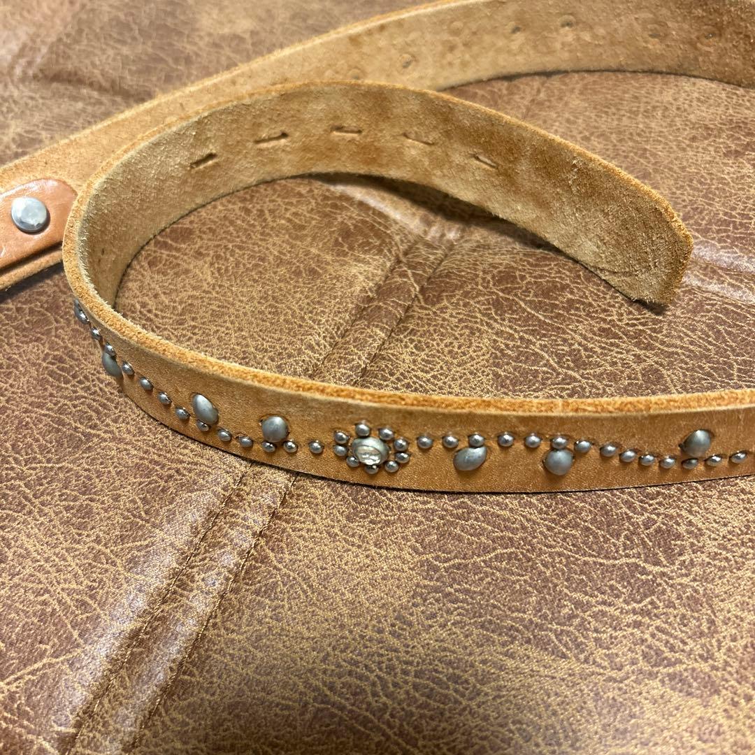 HTC スタッズ付きレザーベルト 34