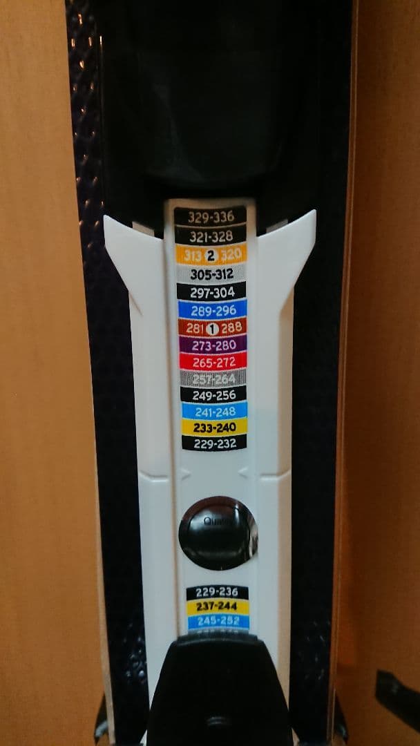 ATOMIC J4 未使用140㎝ 簡単調整229～336㎜ アトミックスキー板