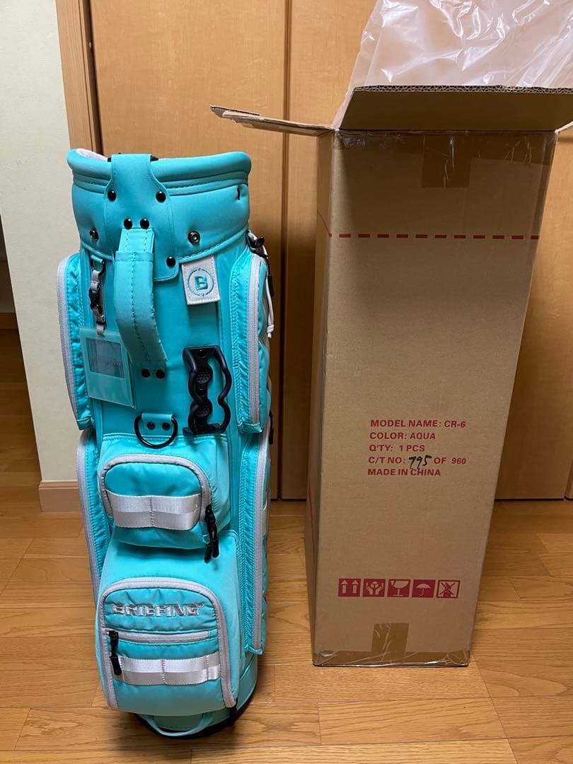 c*1様 【人気&目立ちます】新品BRIEFING アクアCR-6 キャディバッ
