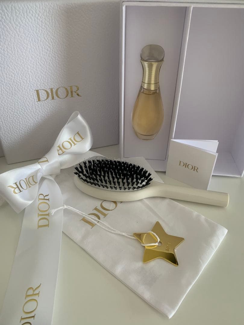 Dior 2025年プラチナ会員　ジャドールヘアミスト　ヘアブラシ　香水3点