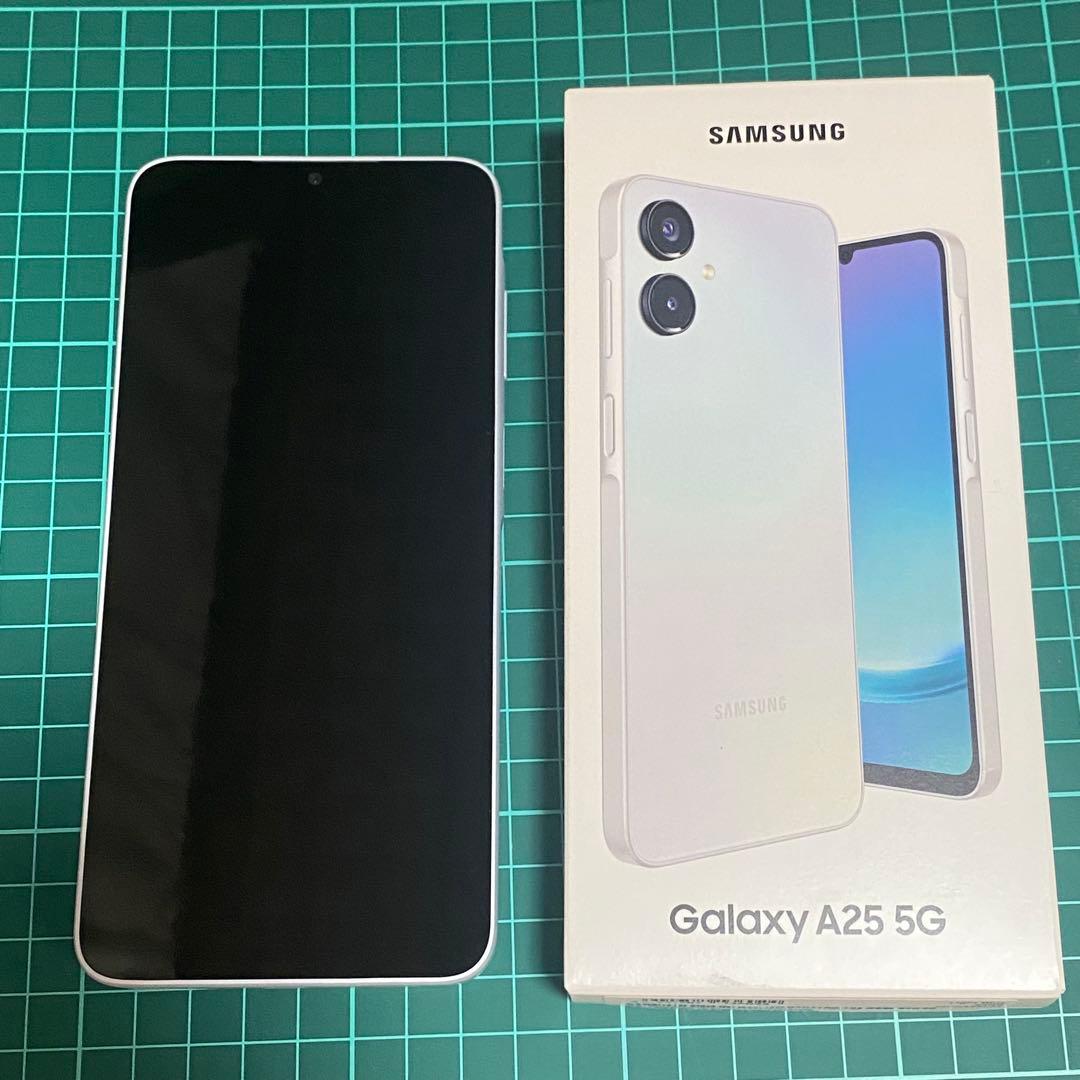 Samsung Galaxy A25 5G ホワイト 本体