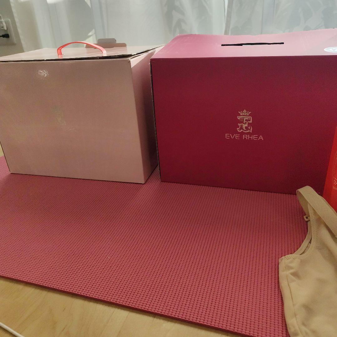 豊胸 ビブラ イブレア EVE RHEA