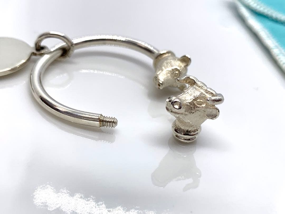 ティファニー ブル&ベア キーリング アクセサリー - メルカリ