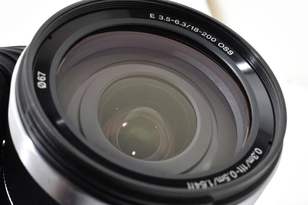 ★極上品★ E 18-200mm F3.5-6.3 OSS SEL18200