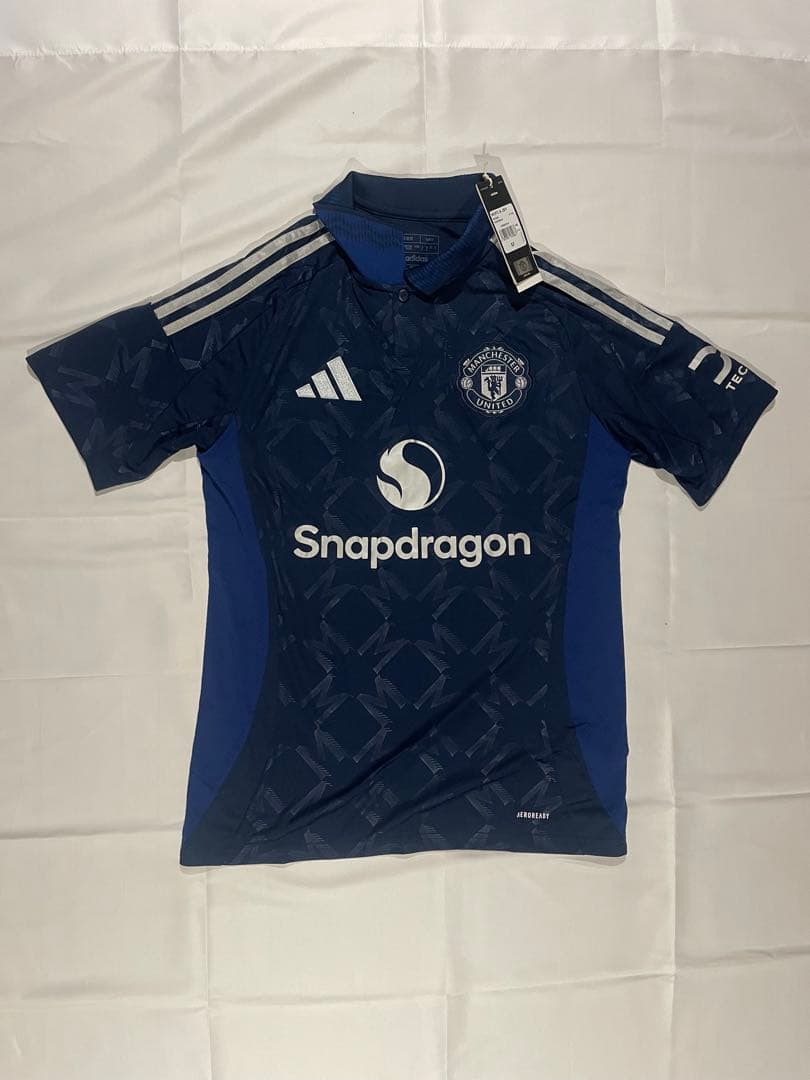 ブルーノ・フェルナンデス24-25マンチェスターUアウェイ 背番号8 正規