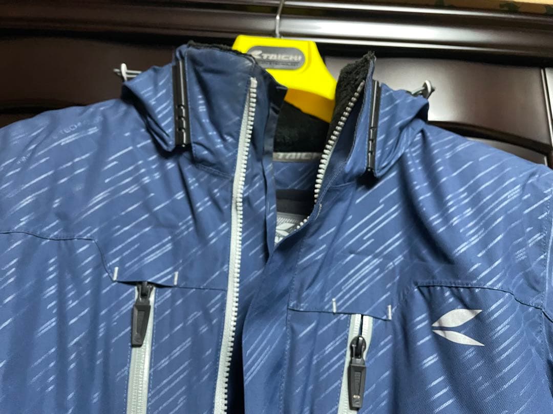 誠に申し訳ございませんがToshiki様がご購入されました。