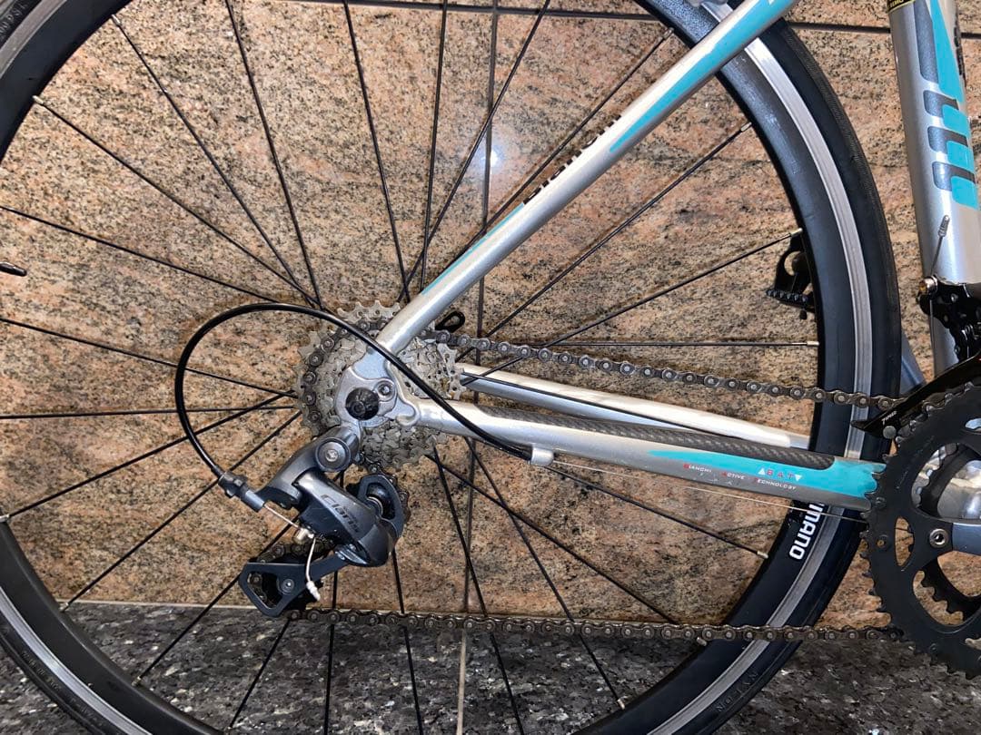 美品Bianchi Via nirone 7ロードバイク ビアンキ　ビアニローネ