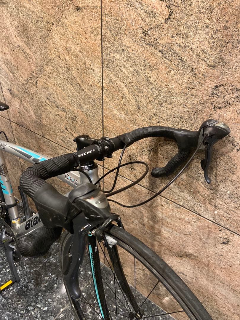 美品Bianchi Via nirone 7ロードバイク ビアンキ　ビアニローネ