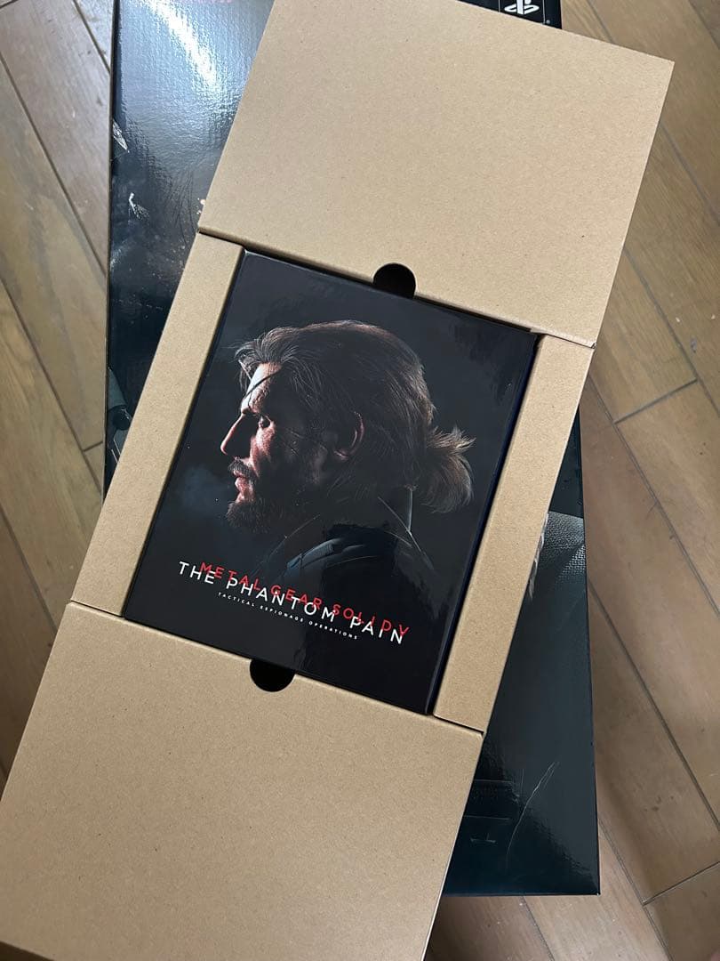 メタルギアソリッド5 バイオニックアーム 1/1スケール＋レガシーコレクション