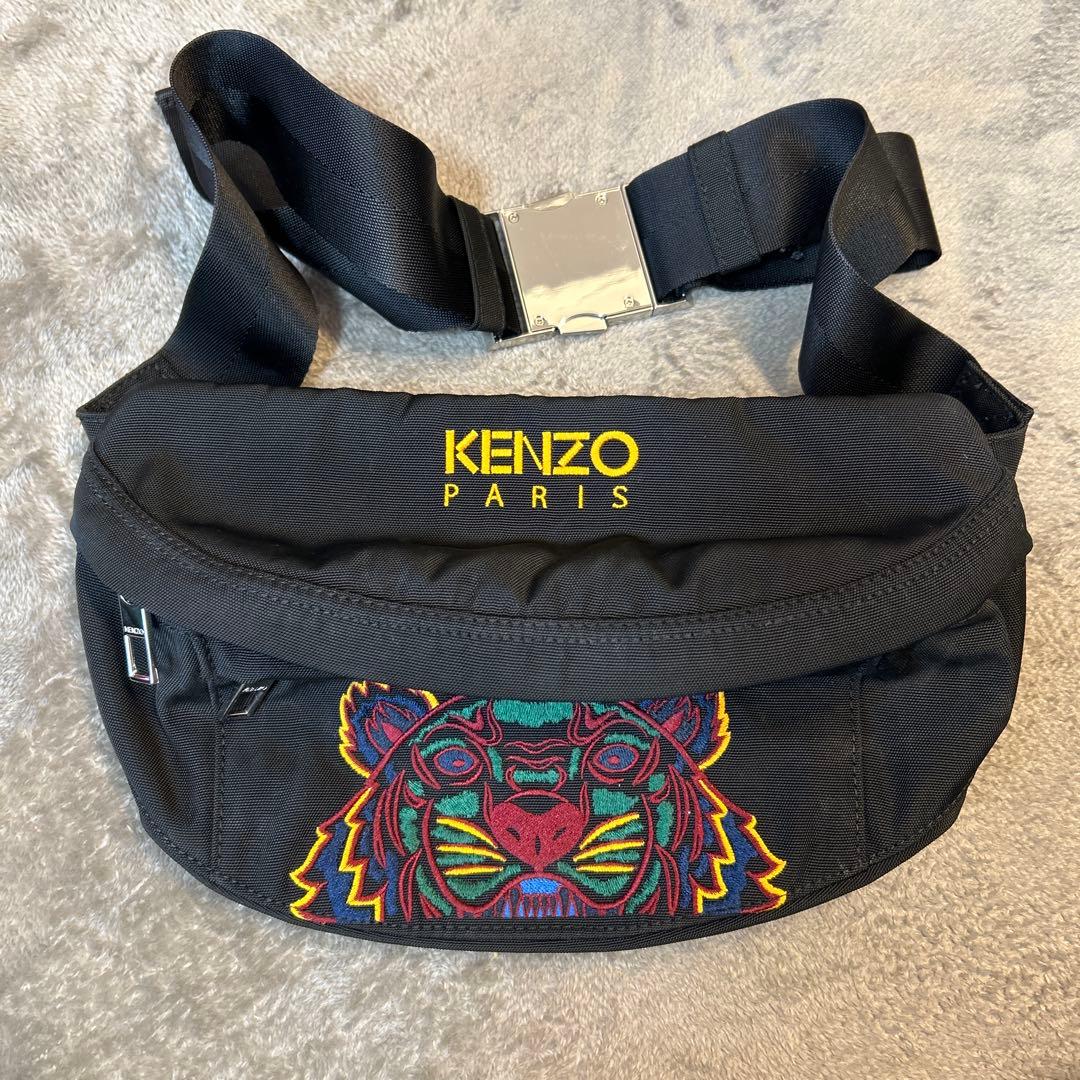 ケンゾー KENZO ボディバッグ 刺繍 トラ