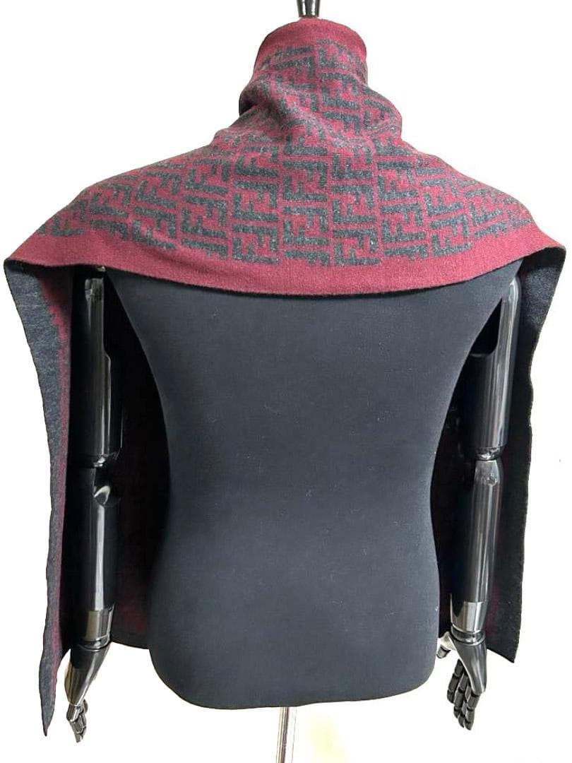 美品 フェンディ FENDI マフラー ウール FF柄 ダークグレーワインレッド