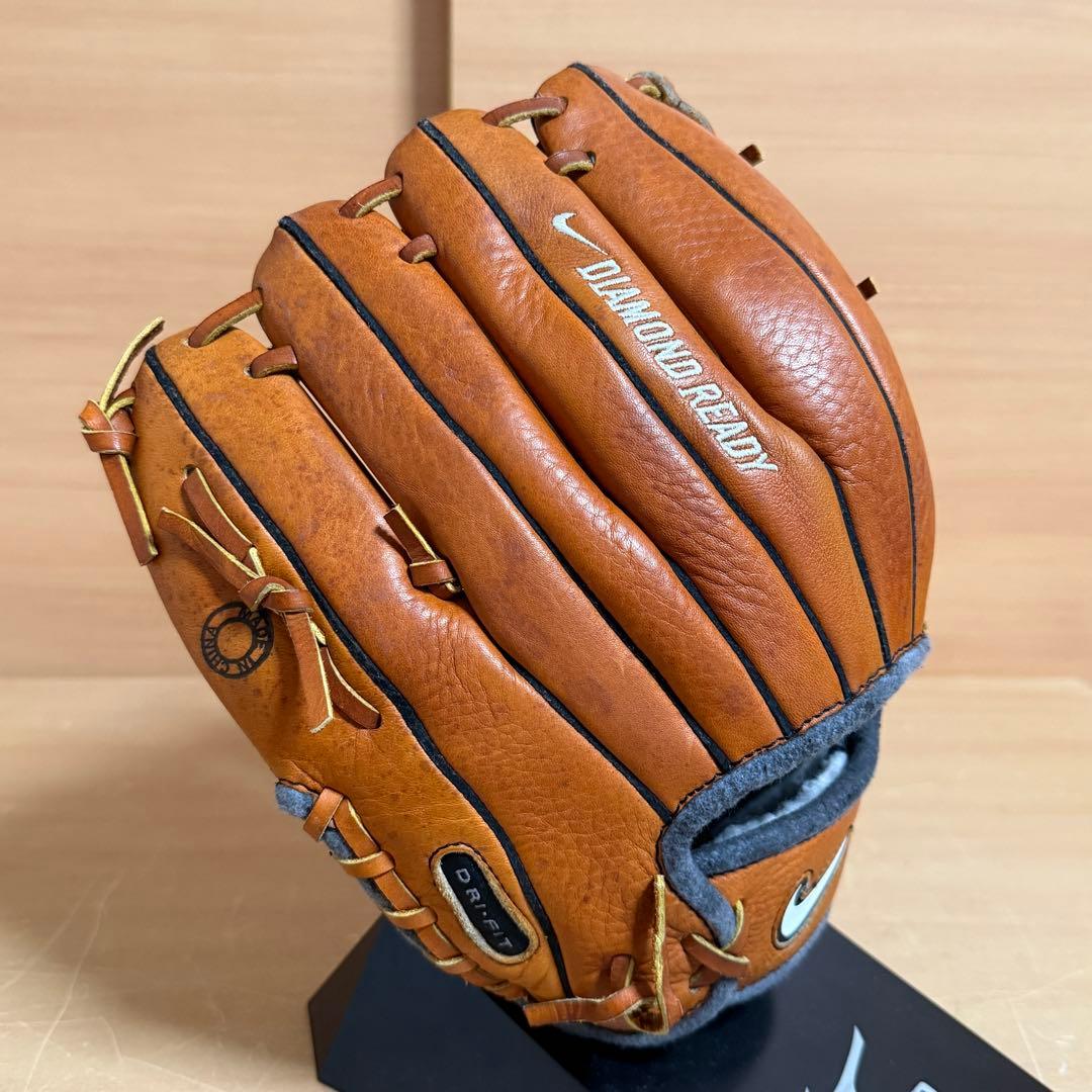 NIKE ナイキ ダイアモンドレディ 野球 グローブ 11.75 右投げ