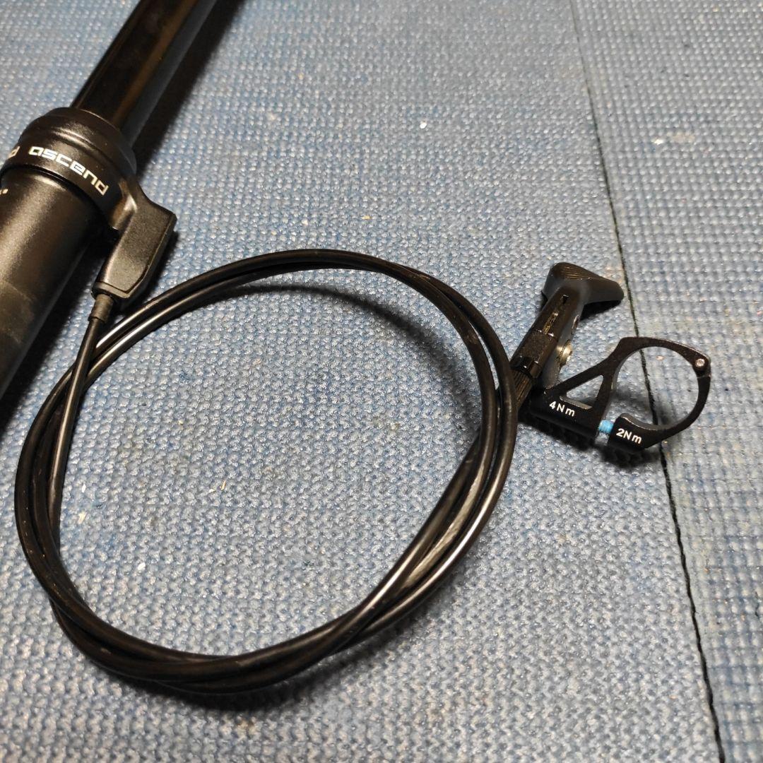 Ascend シートポスト seat clamp