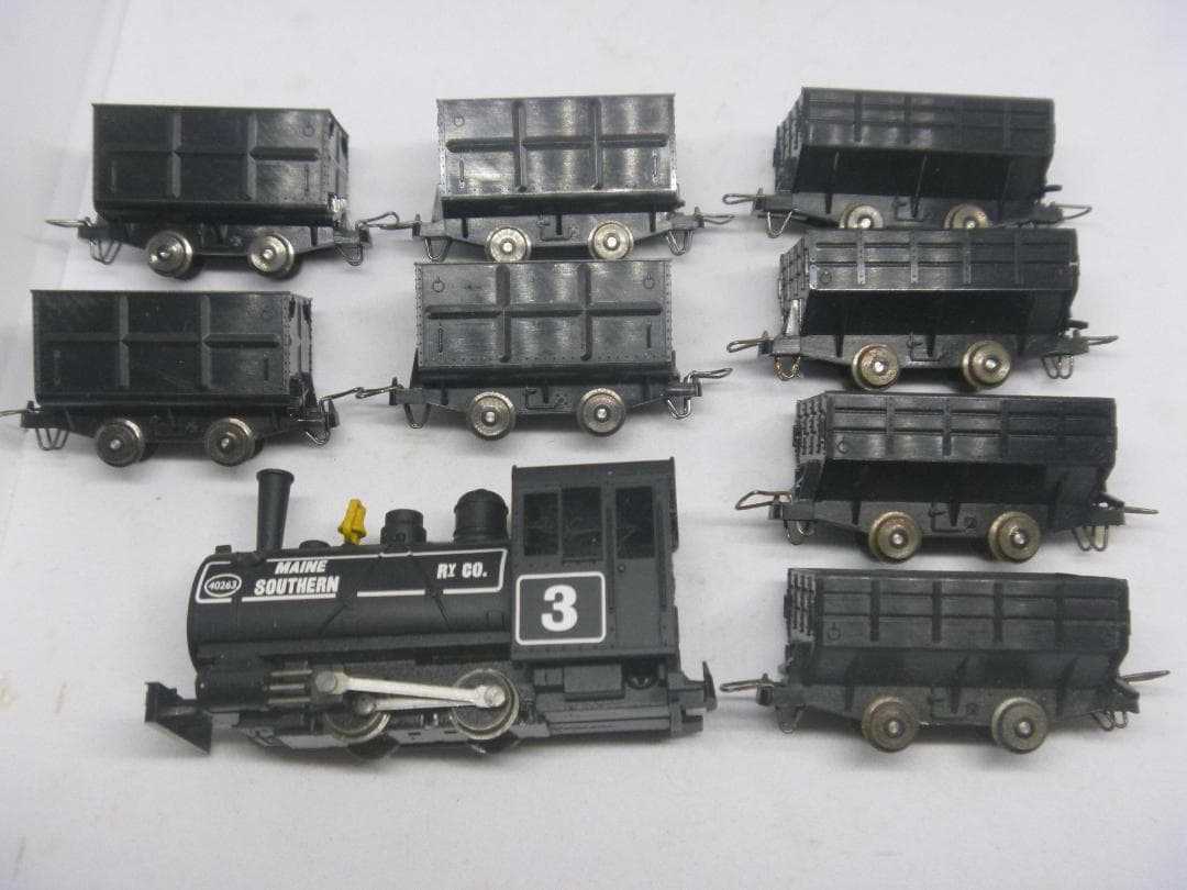 HOナロー 0ー4ー0サドルタンク＋トロッコ 9両セット(ミニトレインズ