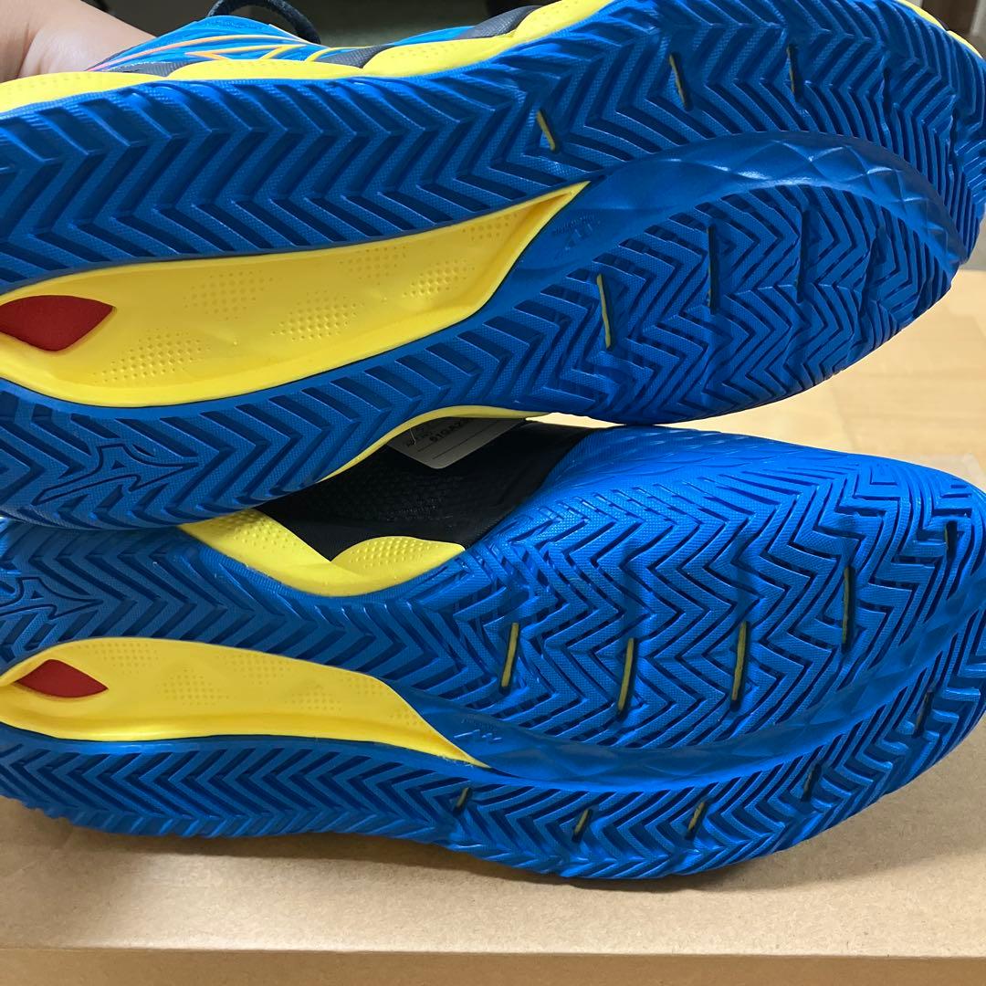 ミズノ　テニス　シューズ　25.5cm オールコート用