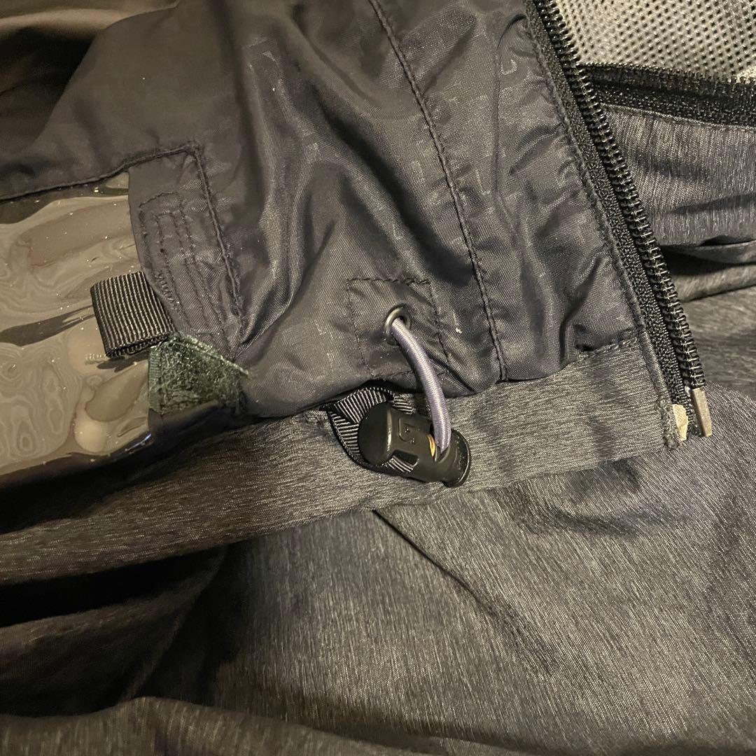 Burtonバートンスキーウェアスノーボードジャケットパーカーフード付黒ブラック