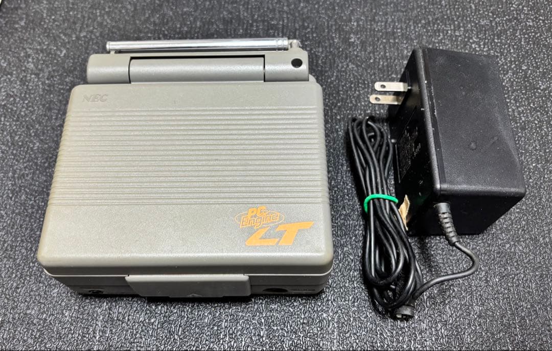 ジャンク　PCエンジン LT 本体 箱説付 スーパーロムロムアダプタ付 通電不可