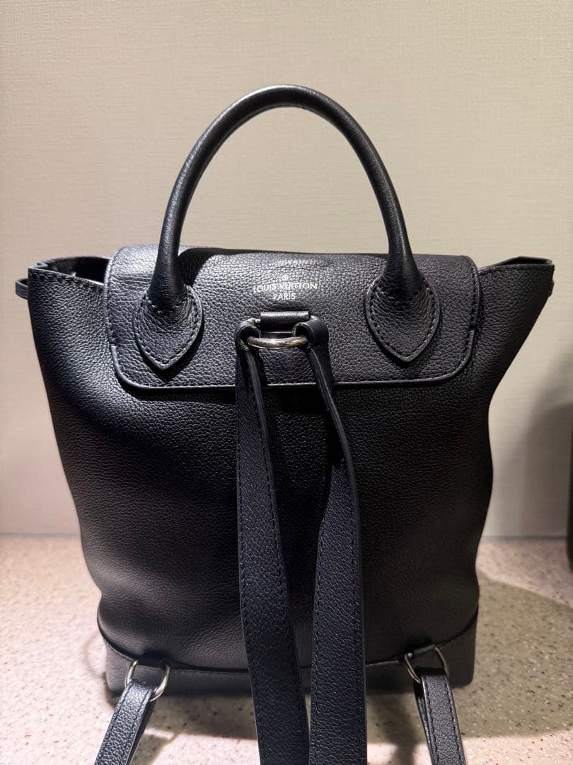 Louis Vuitton ブラック リュック