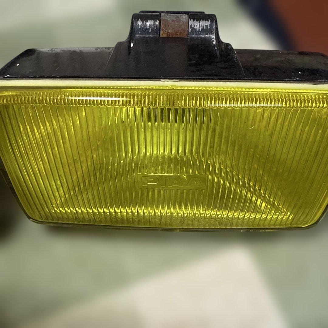 PIAA イエローフォグランプ