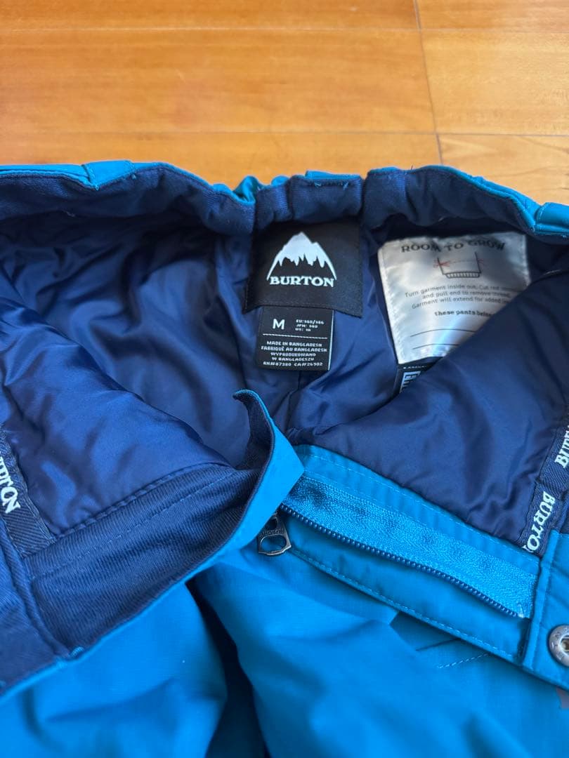 BURTON スノーボードパンツ　キッズMサイズ