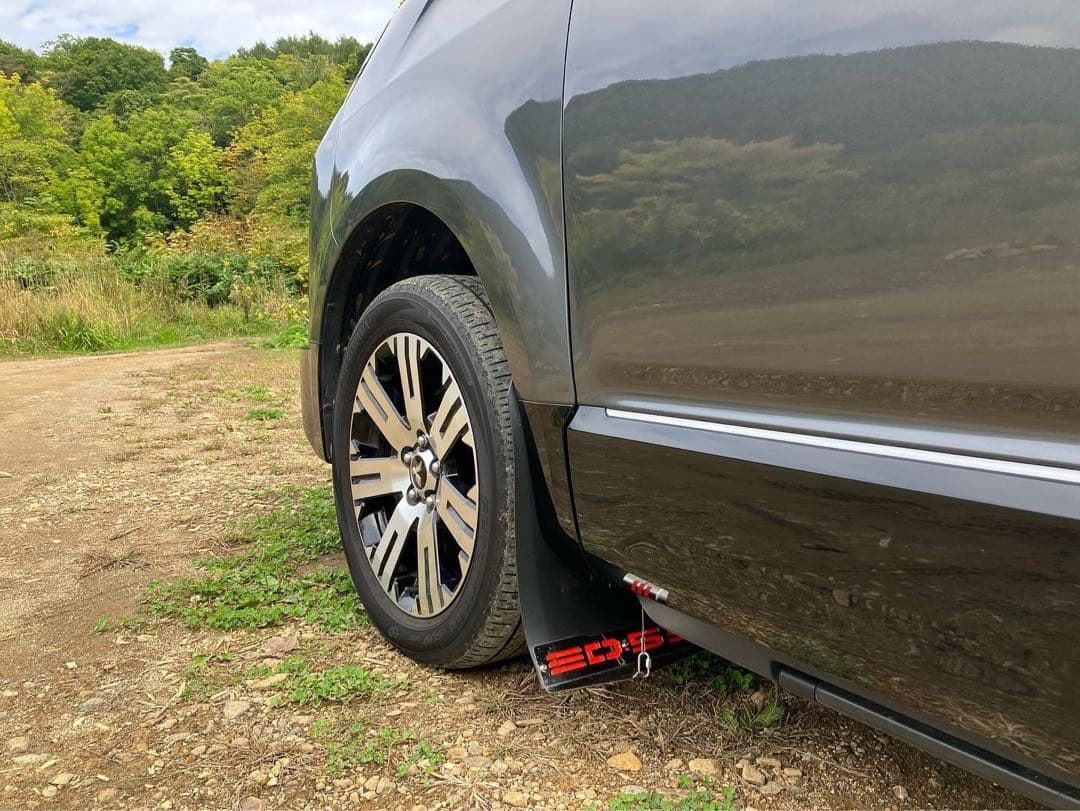 デリカD5 マッドフラップ黒（反射シート付）後期型専用 SUS304#400